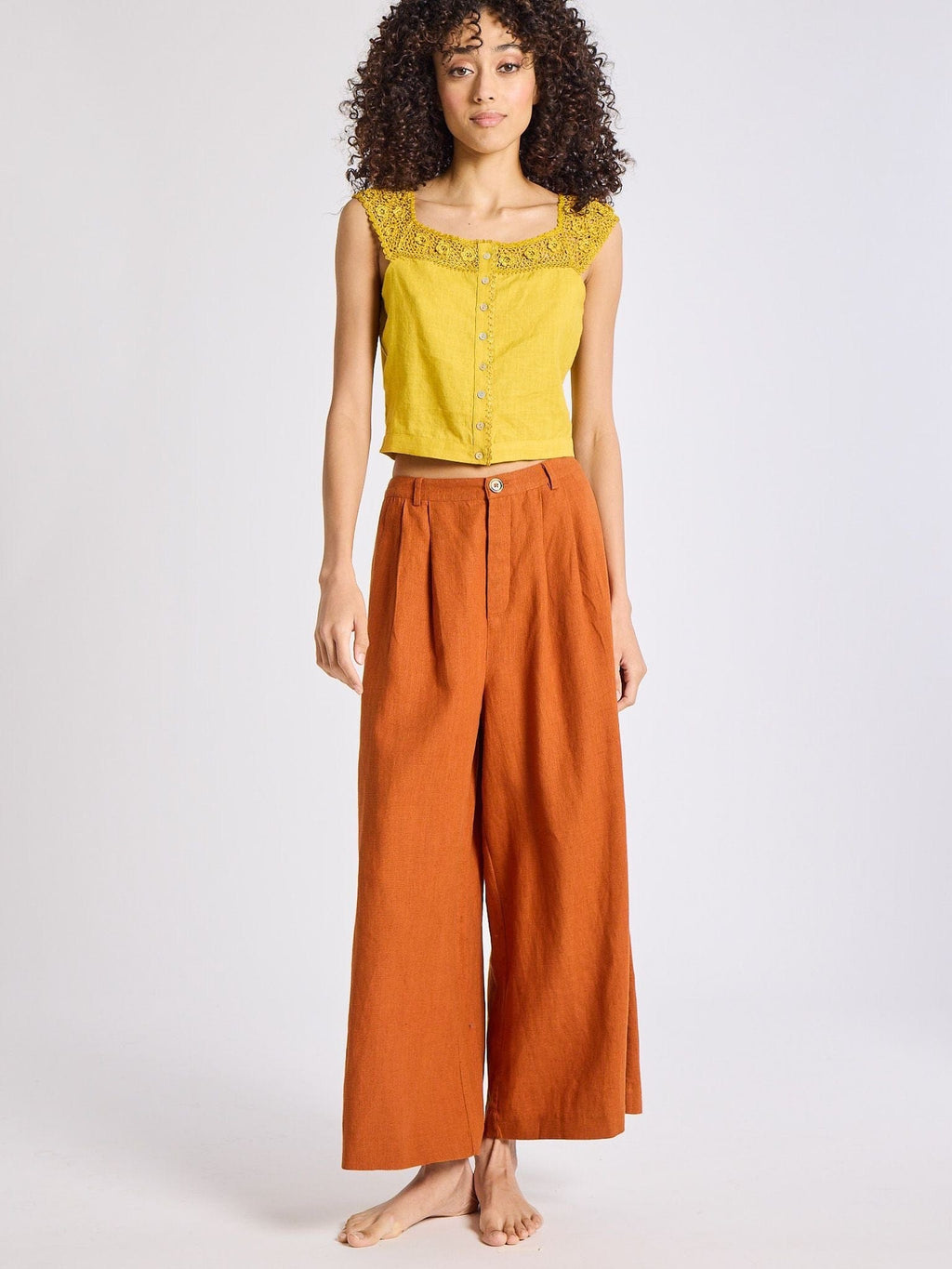 Avie Pant in Sepia Linen
