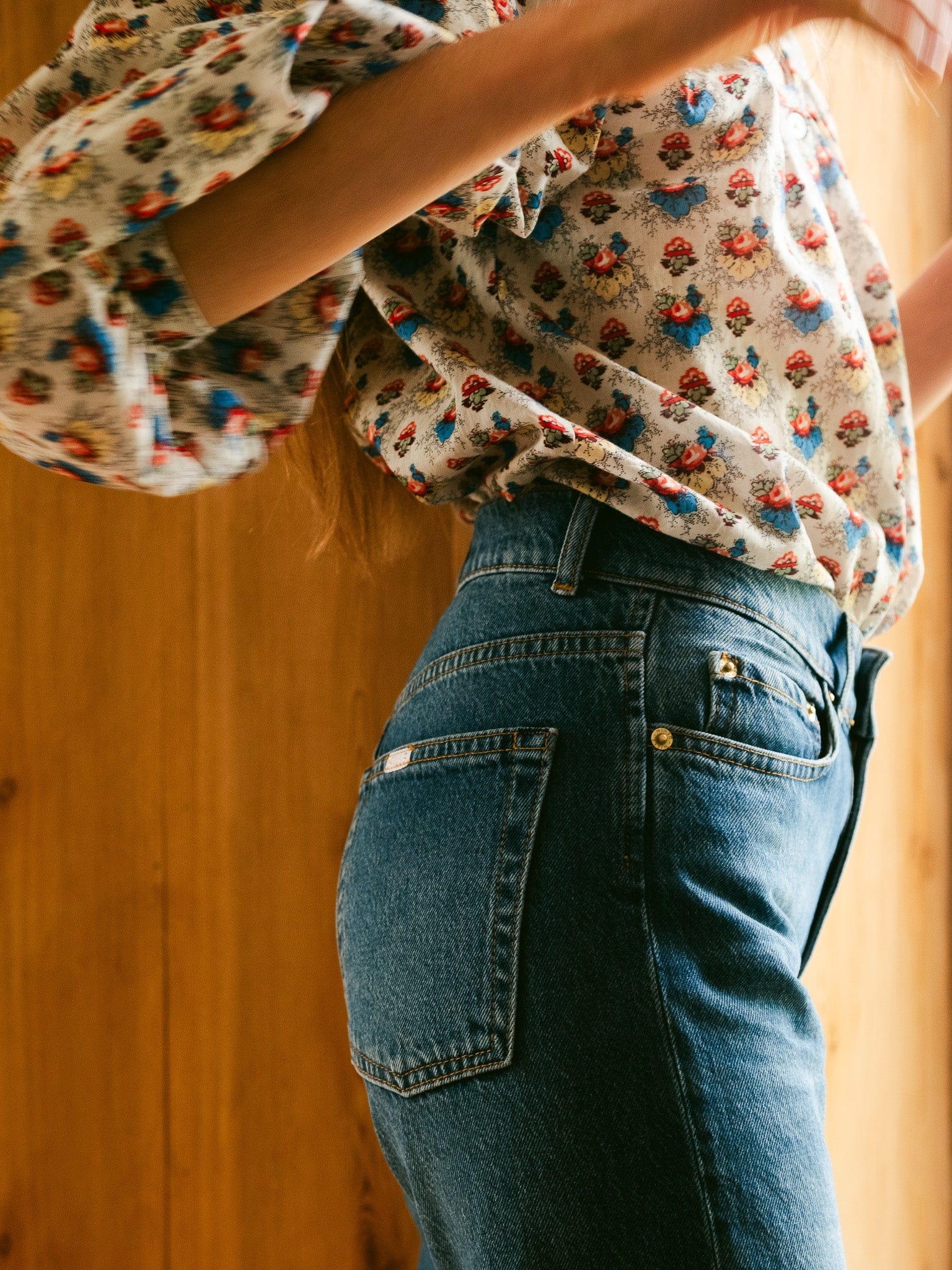 Brooke Mid Rise Slim Fit Jean in Topanga