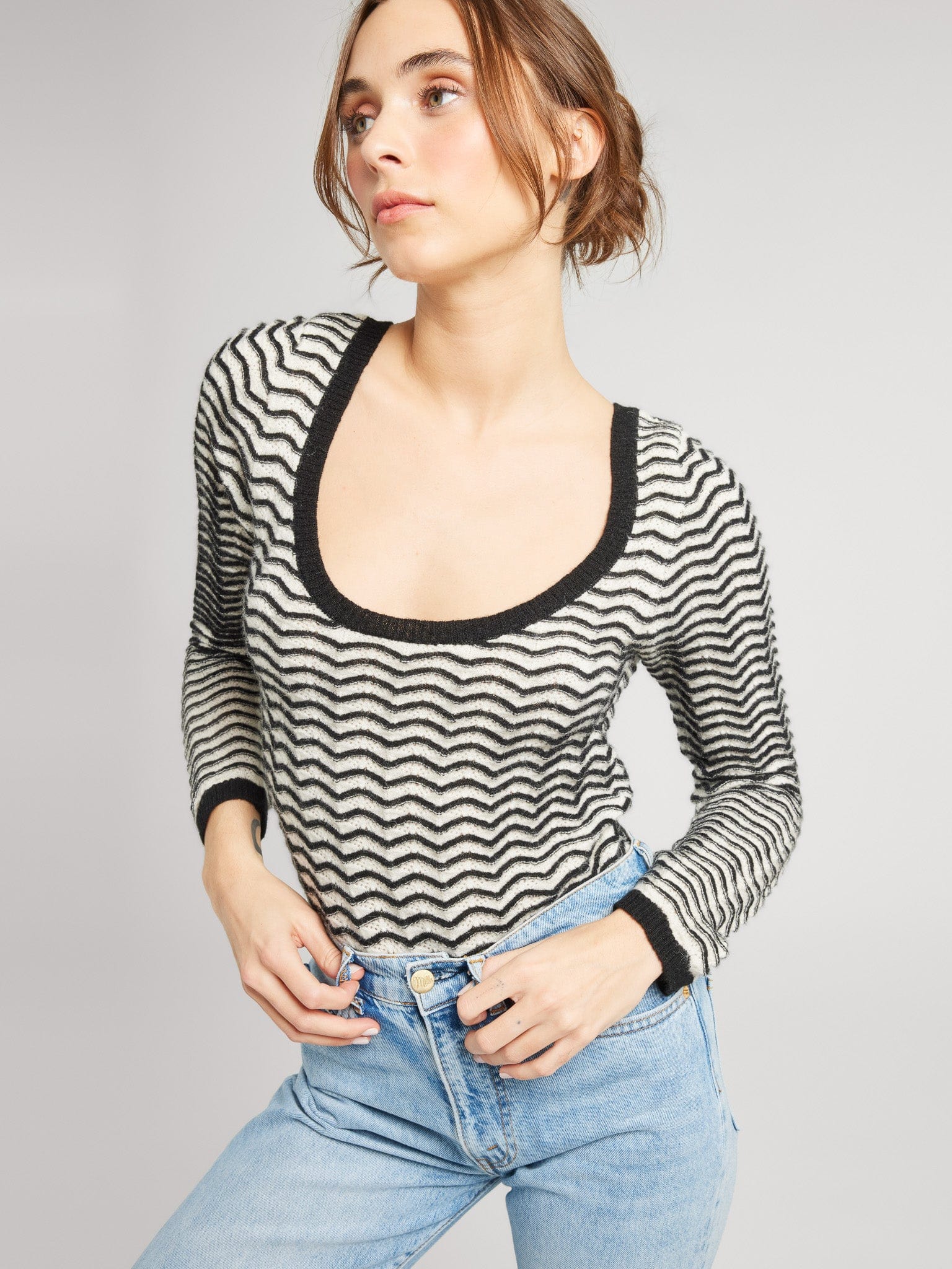 Catalina Pullover in Black & Ivory