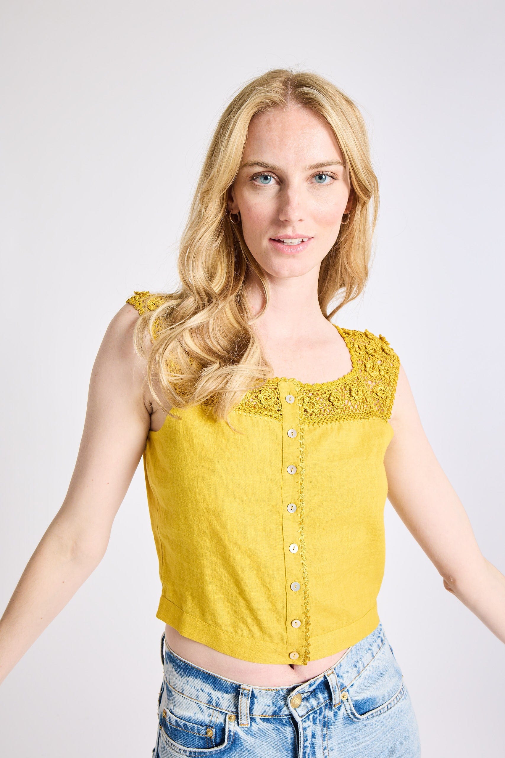 Catherine Top in Marigold