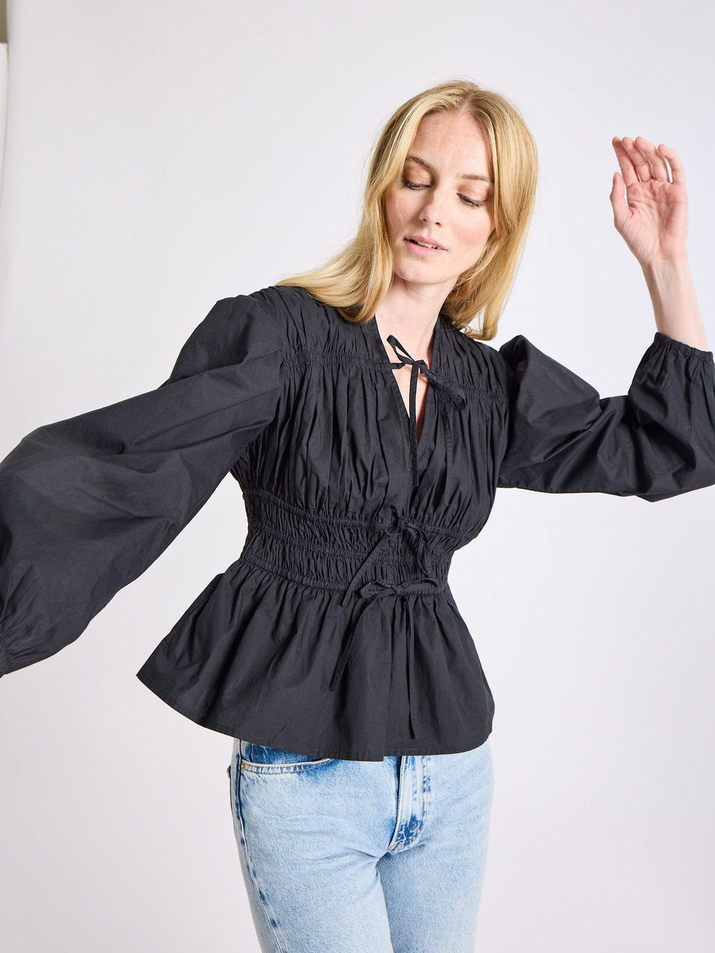 Ella Top in Black