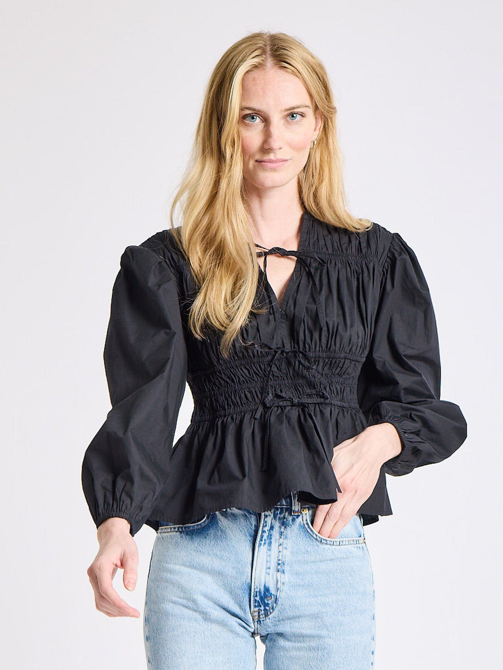 Ella Top in Black