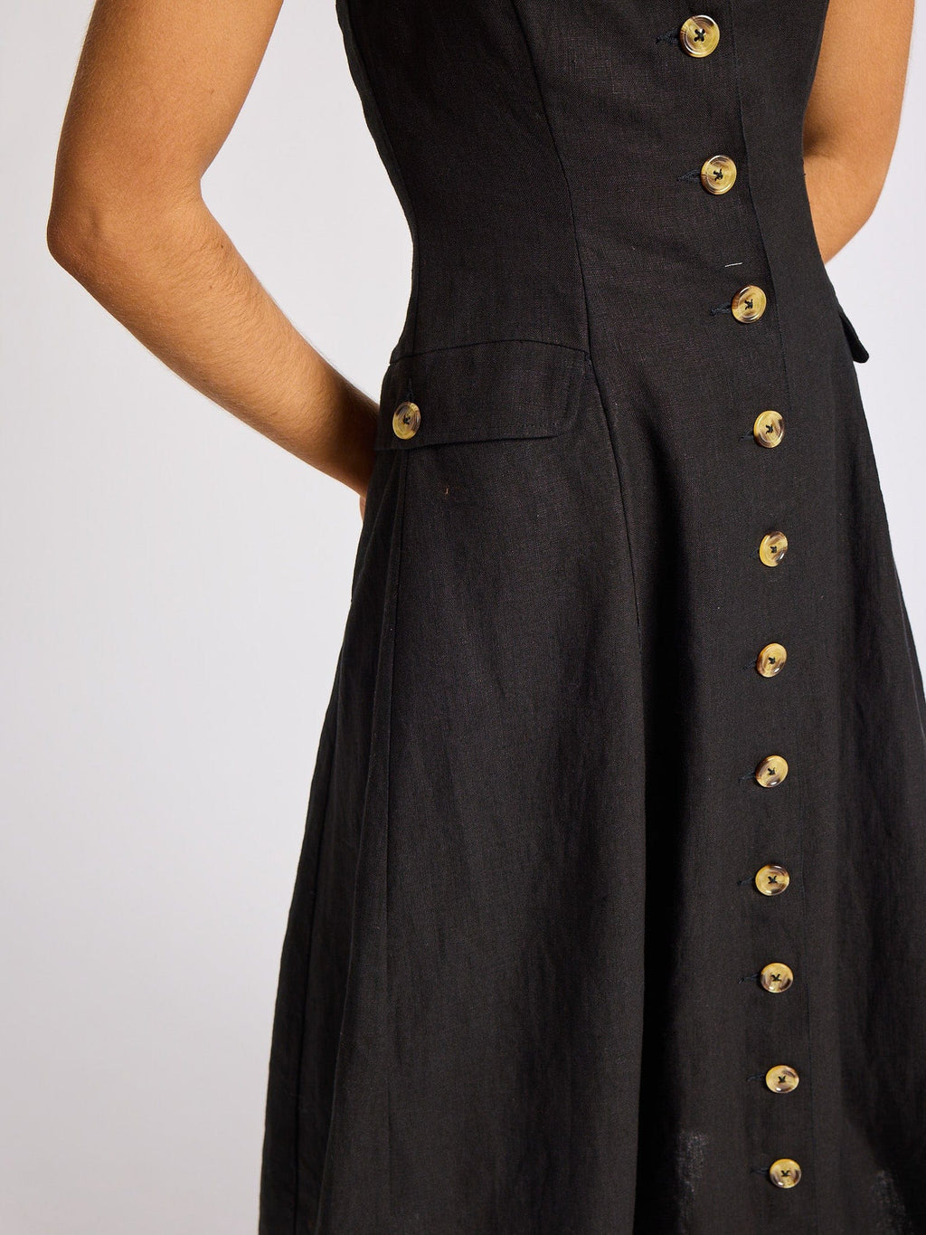 Isla Dress in Black Linen