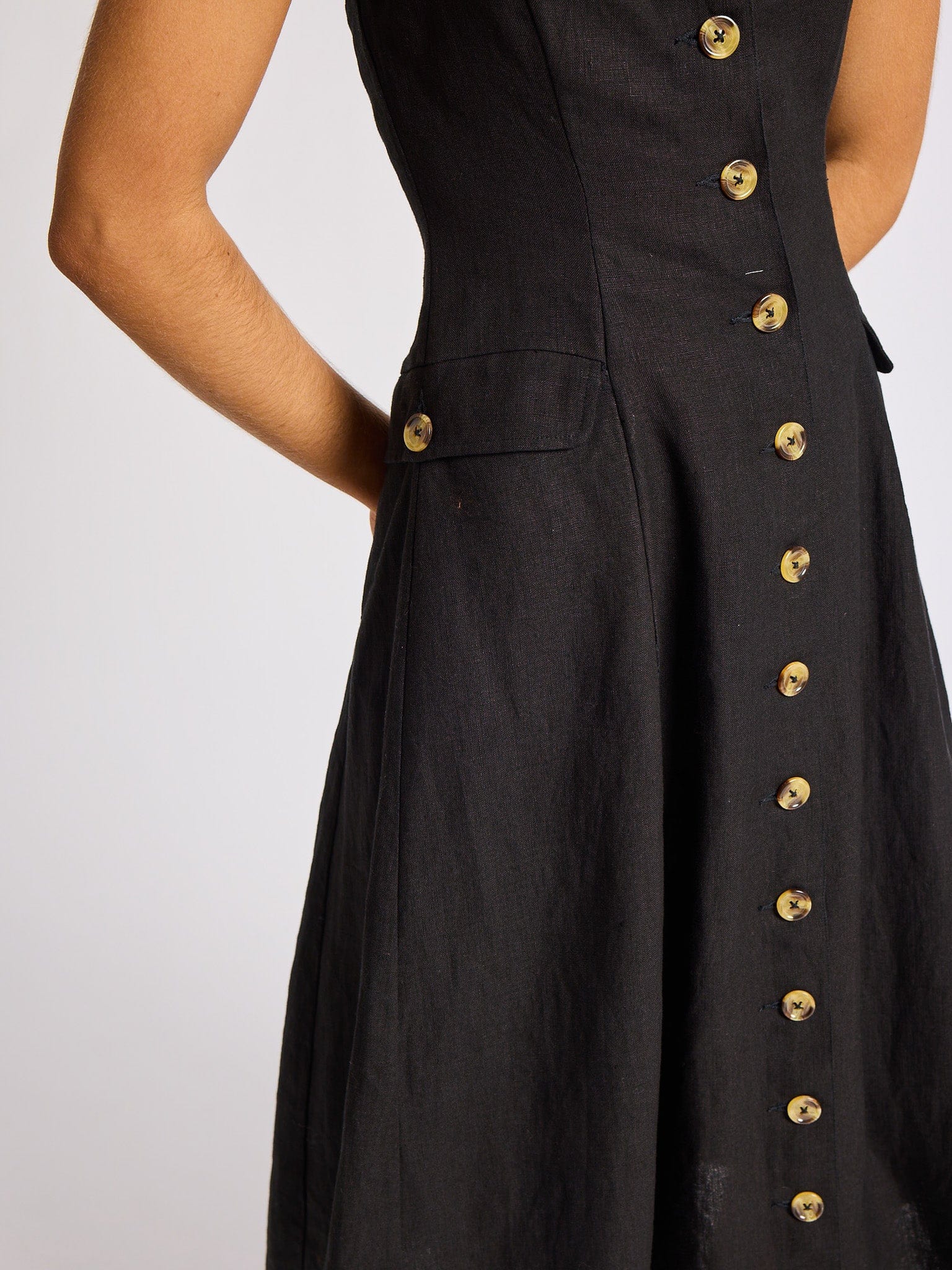 Isla Dress in Black Linen