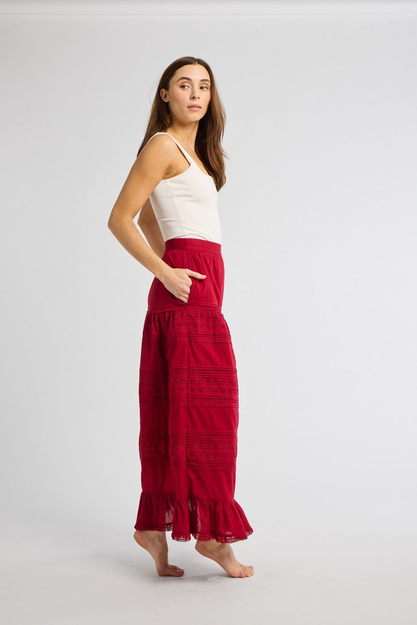 Leni Skirt in Cherry Lace
