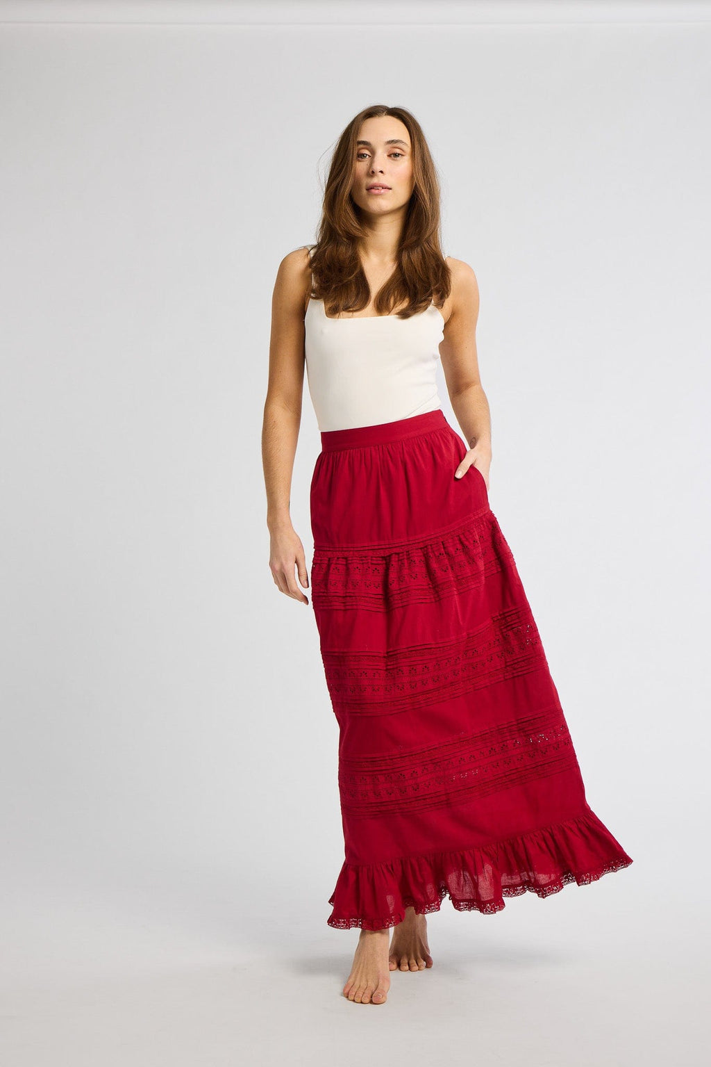 Leni Skirt in Cherry Lace