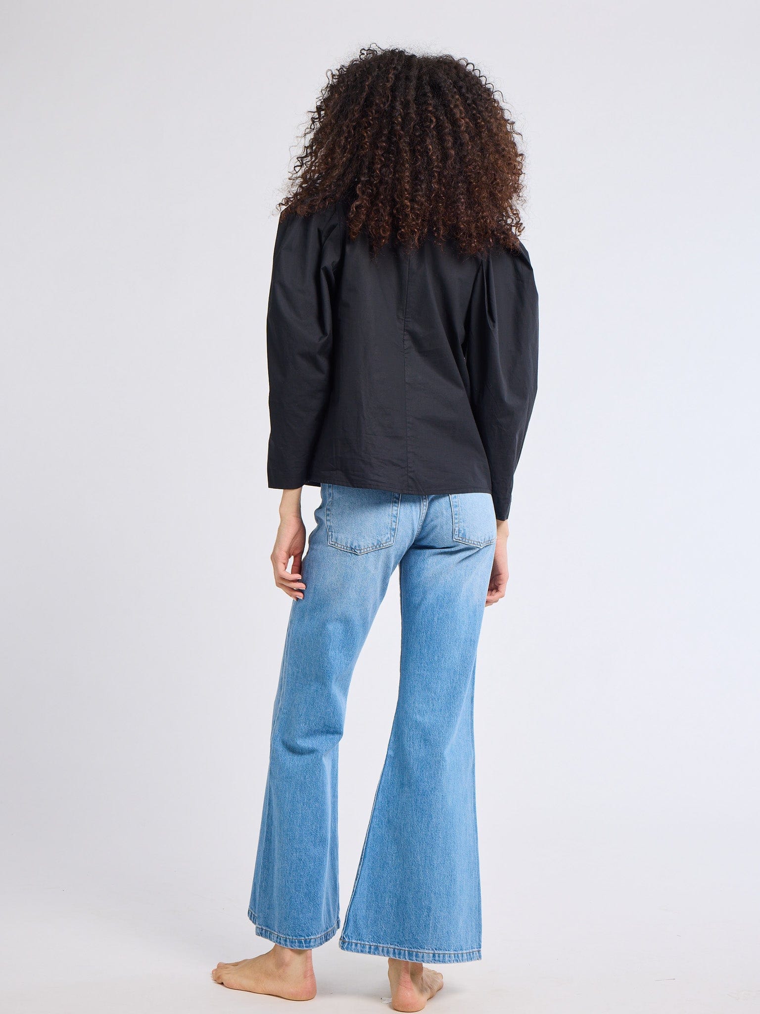 Lila Top in Black
