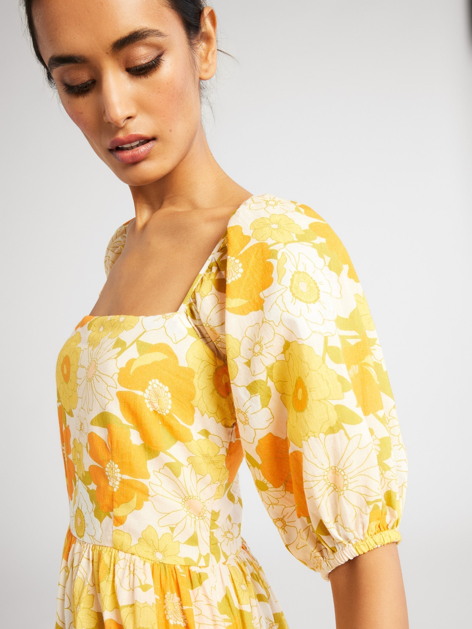 Manon Dress in Retro Floral