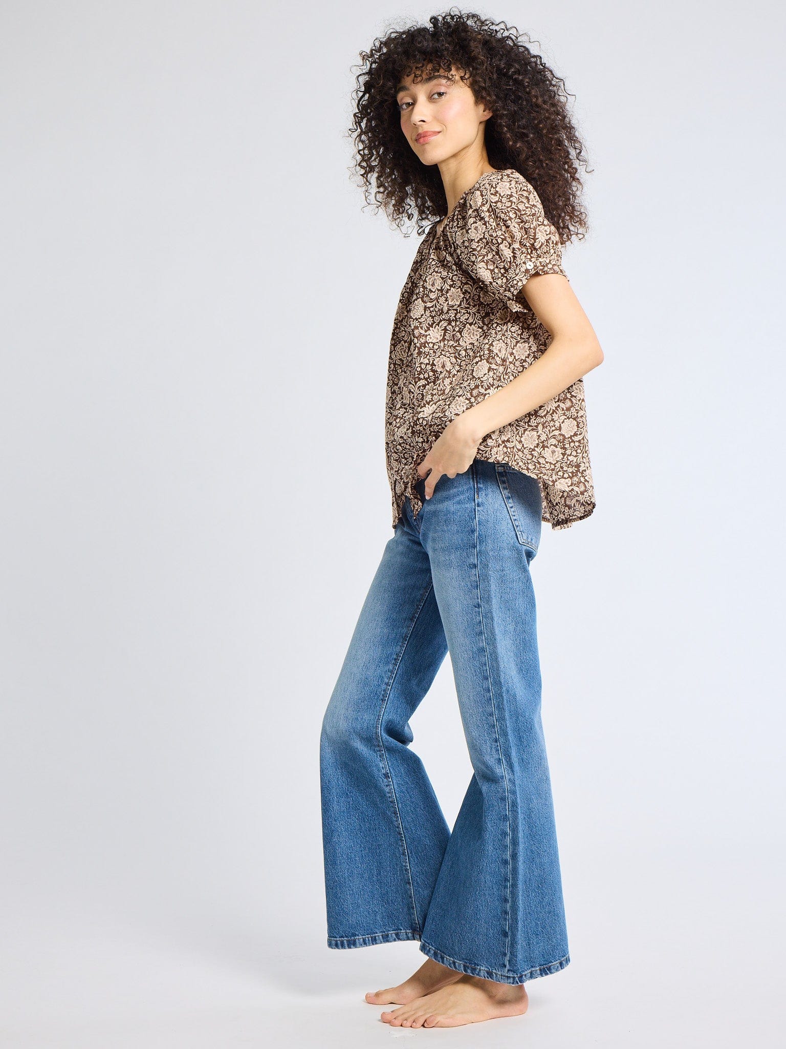 Naomi Top in Cocoa Floral