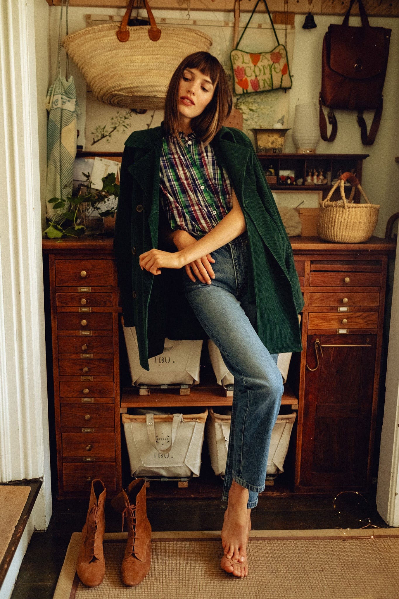 Brooke Mid Rise Slim Fit Jean in Montecito