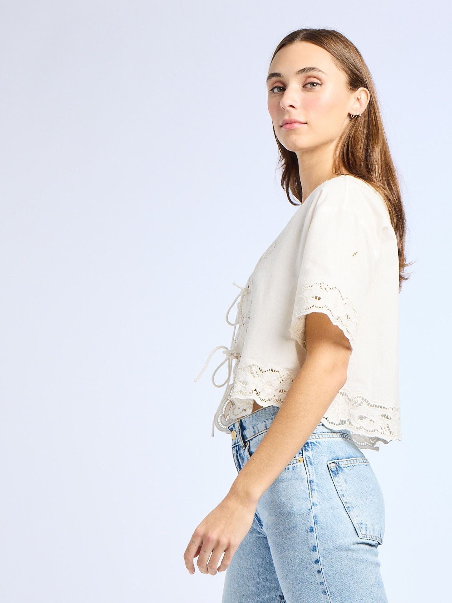 Sara Top in White Embroidered Linen