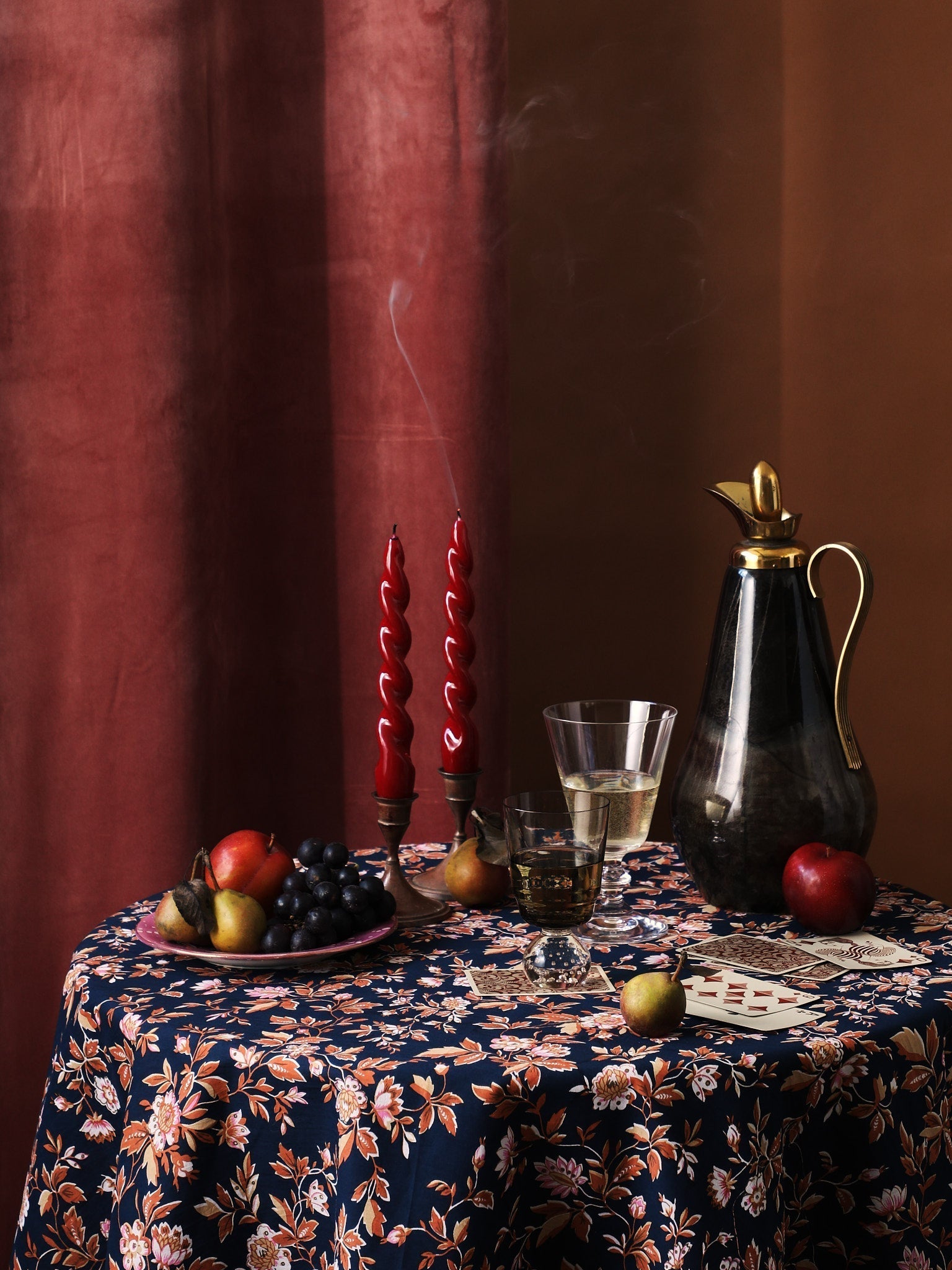 Cocktail Tablecloth in Montmartre
