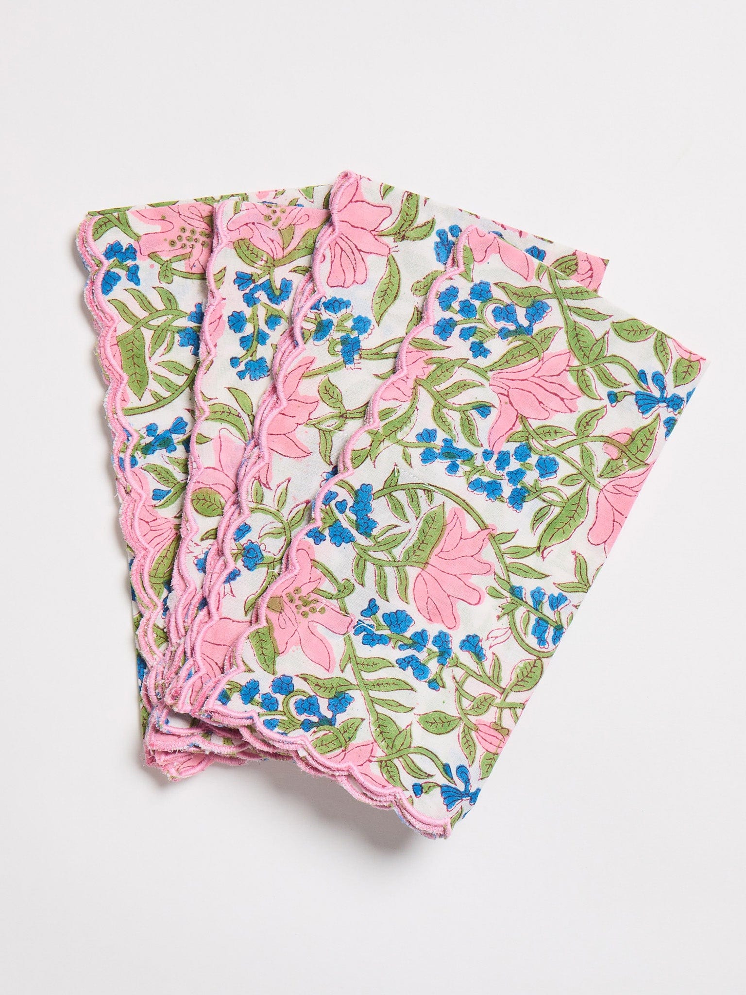 Scalloped Dinner Napkins, Set of 4