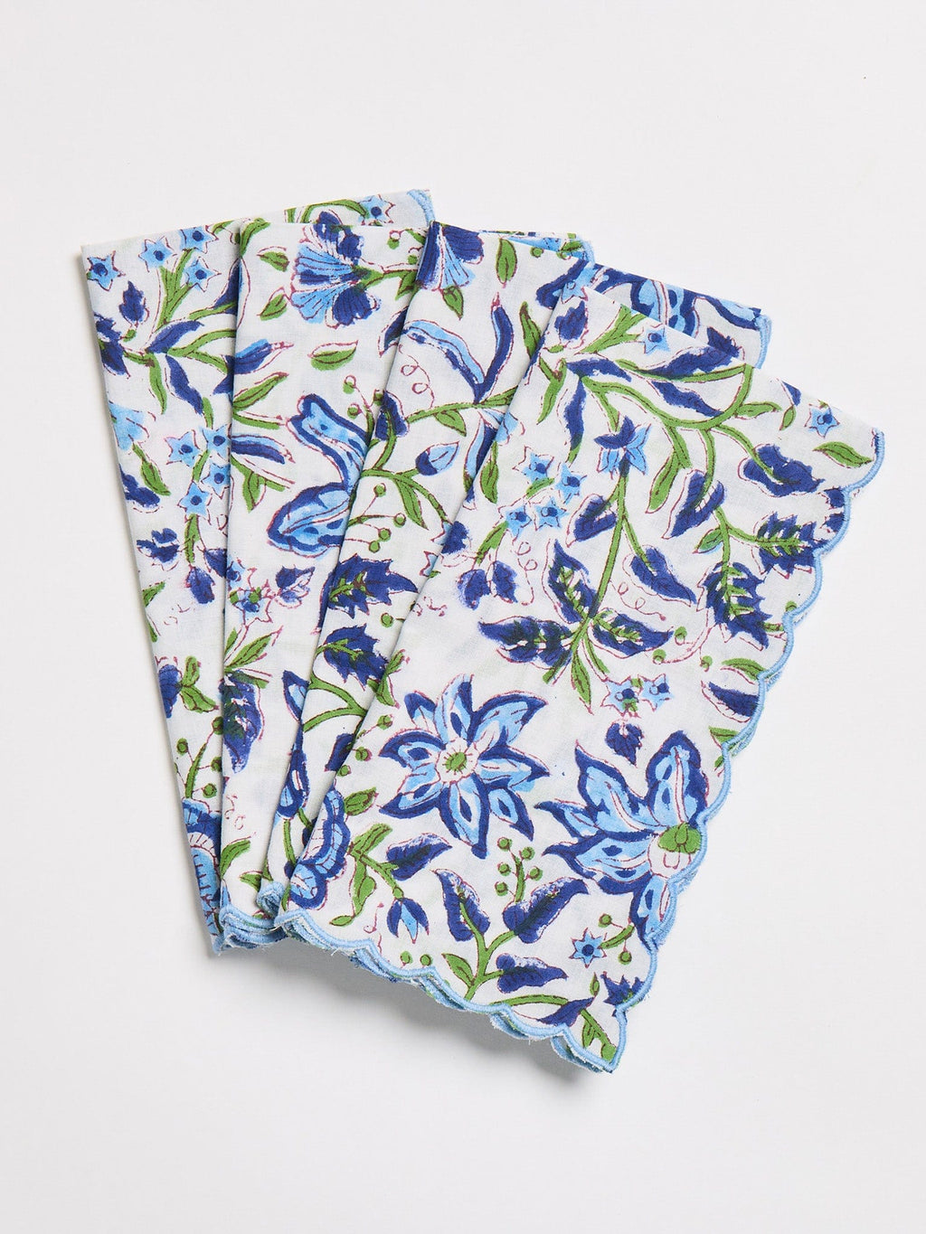 Scalloped Dinner Napkins, Set of 4