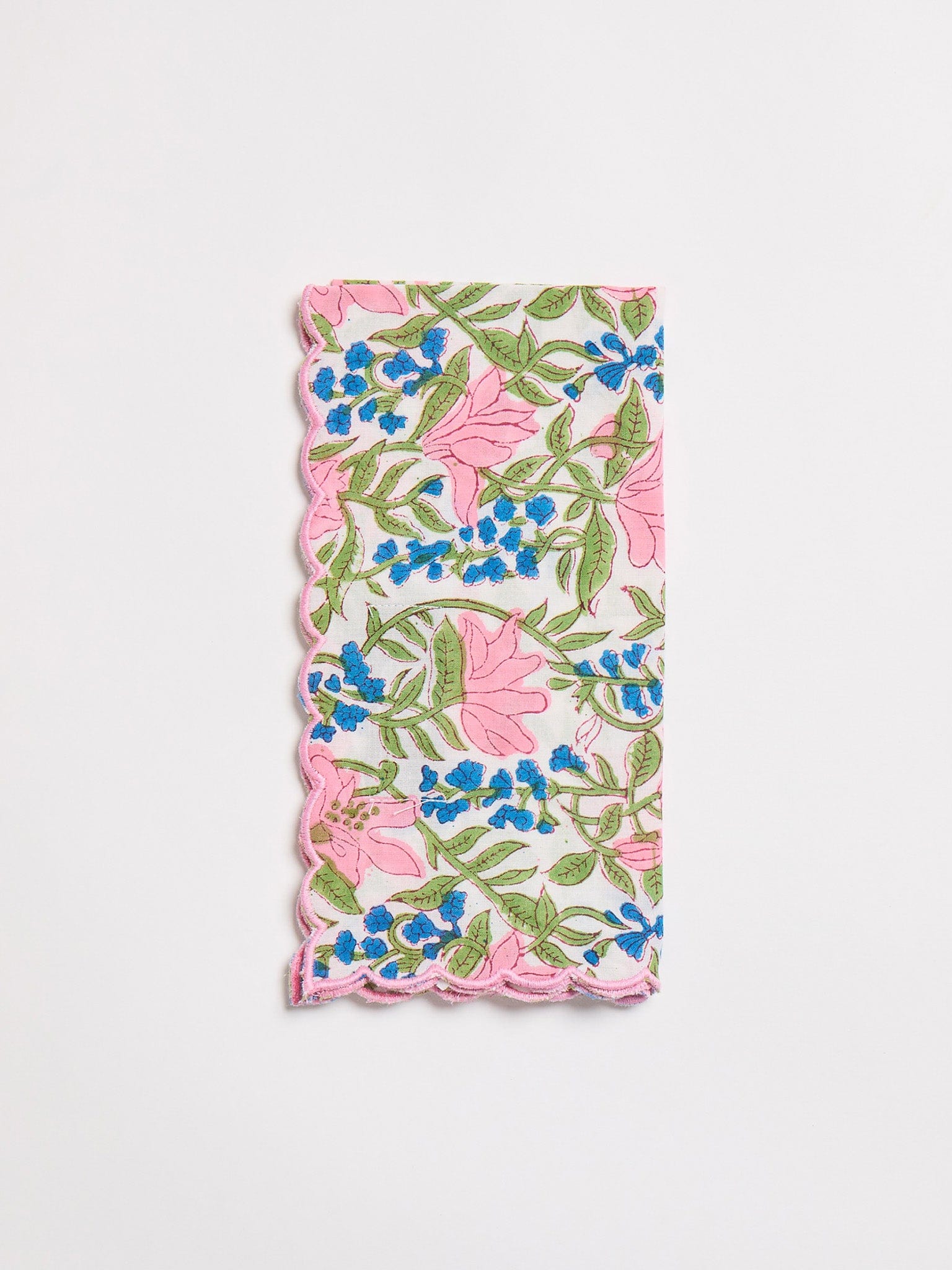 Scalloped Dinner Napkins, Set of 4