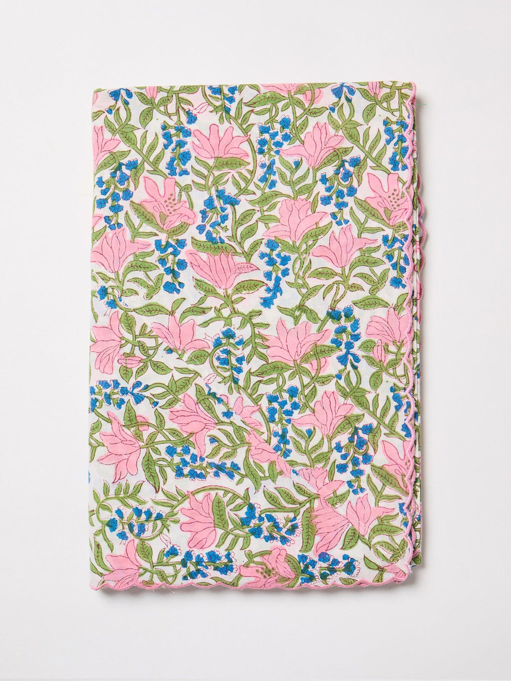Scalloped Tablecloth, 120" x 63"