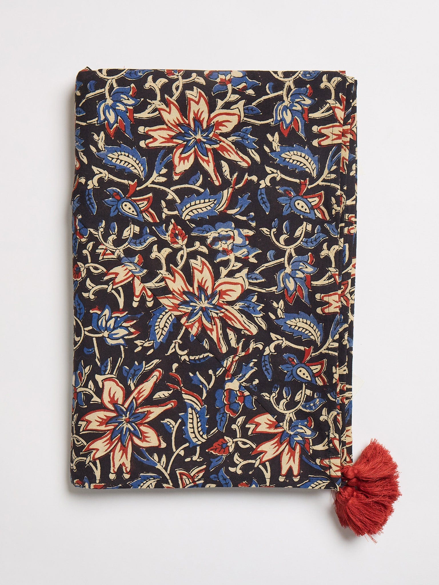 Tassel Tablecloth, 120" x 63"